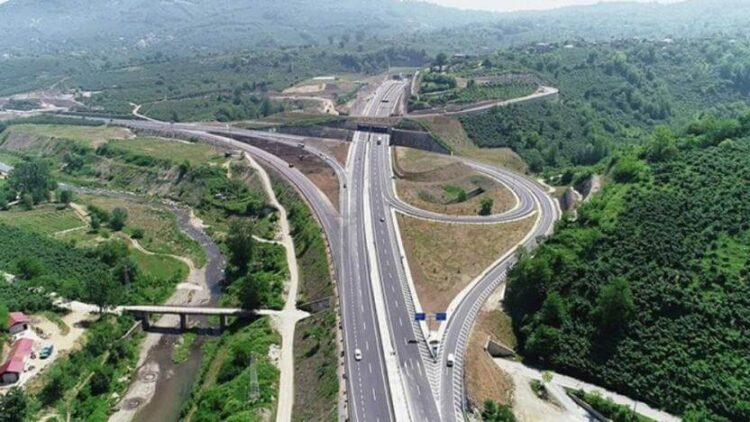 Melih Gökçek’le tanıştı, köşeyi döndü: 302 milyon TL’lik ihale