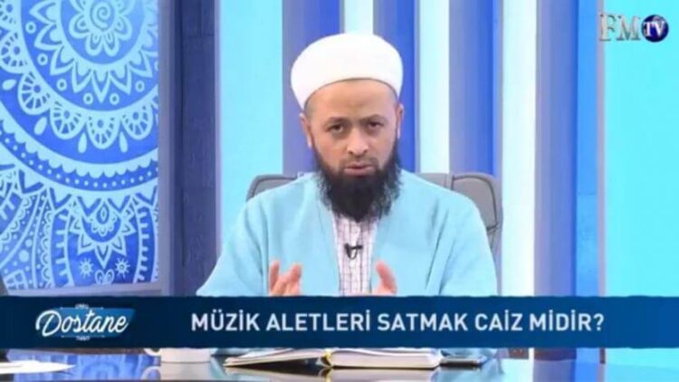 İmam müziği hedef aldı: ‘Şeytanidir, insanları zinaya çağırır’