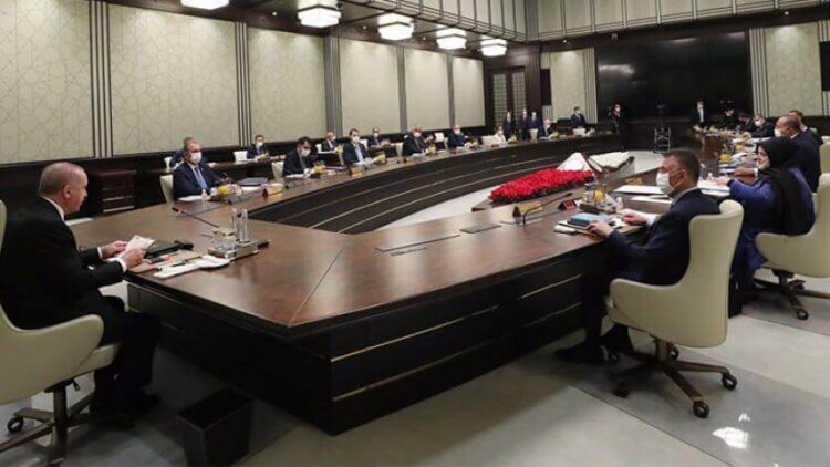 Kabine bugün toplanıyor