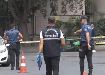 Sokak ortasında cinayet: 18 yaşındaki genç öldürüldü