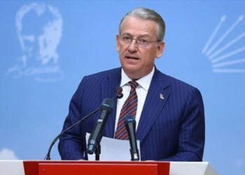 CHP’li eski vekil Haluk Pekşen yoğun bakıma kaldırıldı