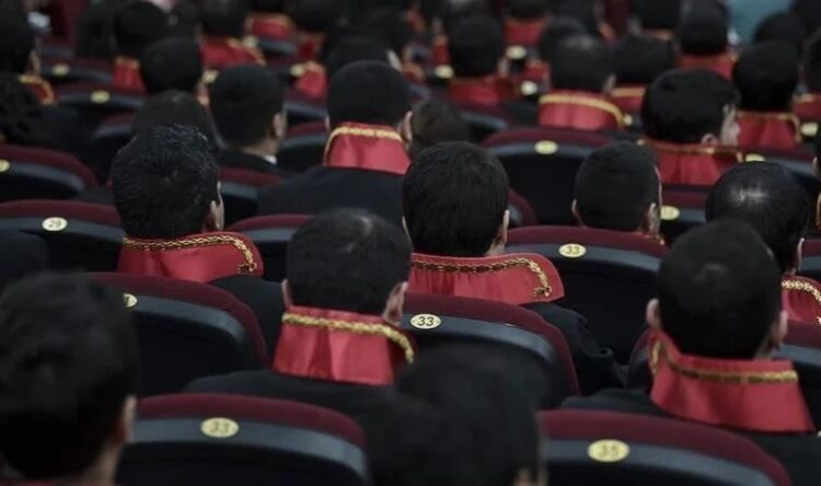 Kulisler hareketlendi: Hakim ve savcılar için ‘AKP’ iddiası