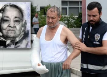 Yatalak annesini yastıkla boğarak öldürdü