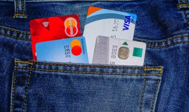 ‘Kredi kartı’ fotoğrafını WhatsApp’ta paylaşanlar yandı