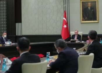 Kabine Toplantısı başladı: Masada ekonomi gündemi var