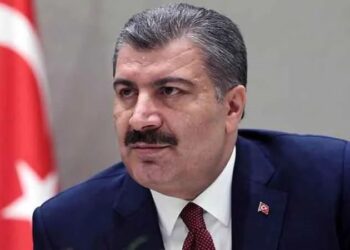 Bakan Koca ‘kitap gibi sağlam’ diyerek duyurmuştu: TTB’den sert tepki geldi