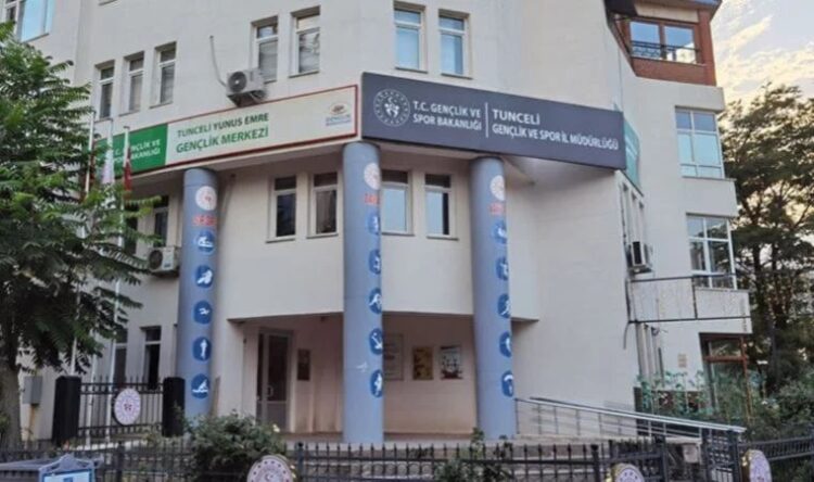 Soruşturma başlatılmıştı… Atatürk’e hakaret eden müdür hakkında yeni gelişme