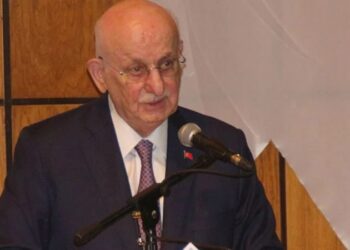 Siyasilerden İsmail Kahraman’a tepki: ‘Cahil misin? Hain misin?’