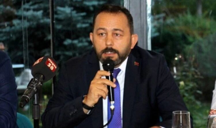 Gelecek Partisi’nde il başkanı istifa etti