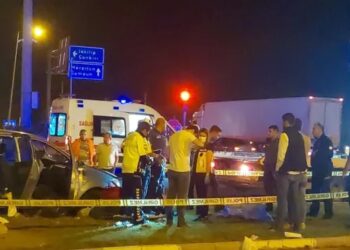 Feci kaza: Anne ve bebeği öldü, baba yaralandı
