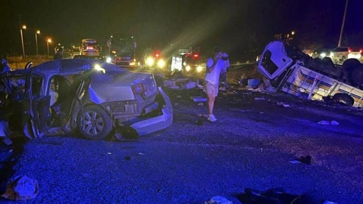 Bir trafik kazası daha: Eski belediye başkanları dahil 5 ölü, 2 yaralı