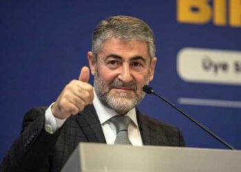 Erdoğan yeni suçluyu buldu: ‘AKP’de Nebati operasyonu’ iddiası