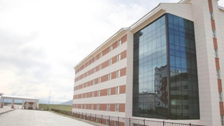 Eski Bakan’ın kardeşi de işin içinde: ‘Yüzlerce kız çocuğu ölebilir’