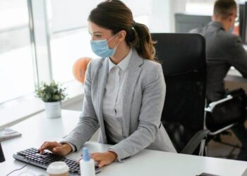 Milyonlarca çalışanı ilgilendiriyor: Yargıtay’dan emsal resmi tatil kararı