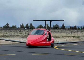 Uçan arabalar sonunda geliyor… Switchblade test süreci için onay aldı