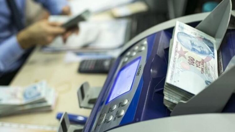 Merkez Bankası anketi ipucunu verdi: Emekli ve memur maaşları ne kadar olacak?