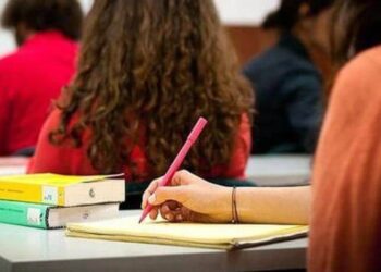 Üniversite öğrencilerine burs tuzağı