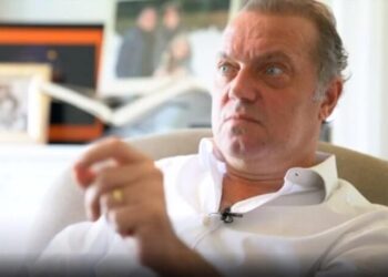 Cem Uzan: Sayılı günler kaldı Türkiyem…