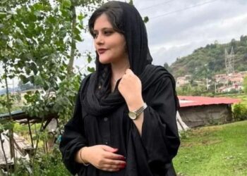 M﻿ahsa Amini’nin babası: Kızımı görmek istedim, beni içeri almadılar