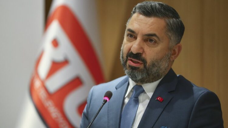 ‘RTÜK Başkanı kara kara düşünüyor’: AKP’li isim istifa etti, üyelik İYİ Parti’ye geçti
