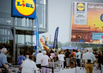 Ucuzluk marketi açıklama yaptı: Türkiye tatili kısa sürede tükendi