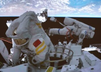Çin’in Shenzhou-14 astronotları ikinci kez araç dışı faaliyet yürütecek