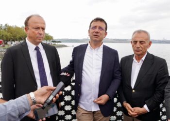İmamoğlu duyurdu: İBB, Küçükçekmece Gölü havzası için yarışma düzenleyecek
