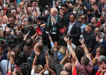 Kılıçdaroğlu: ‘Birileri kime güvenirse güvensin, benim güvendiğim halktır’
