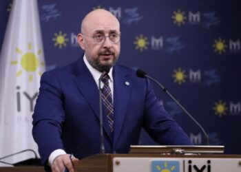 ‘CHP’yle ittifak değiliz’ diyen İYİ Partili Uğur Poyraz’dan yeni açıklama