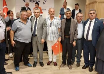 Erzurum’da 750 kişi CHP’ye üye oldu