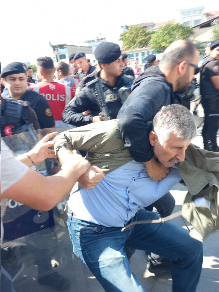 Alper Taş’ın polis şiddeti ile gözaltına alınmasına tepki yağdı