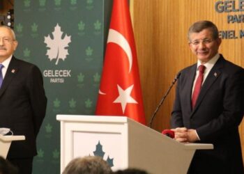 ‘Kılıçdaroğlu’na altılı masada blokaj var mı?’ sorusuna Davutoğlu’ndan yanıt