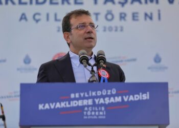 İmamoğlu sert konuştu: ‘Mahkeme ile engellemeye çalışanlar asla başaramayacak’