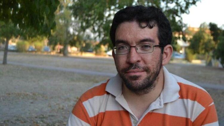 Üniversiteden KHK’yla ihraç edilen akademisyene dönüş sürgünü