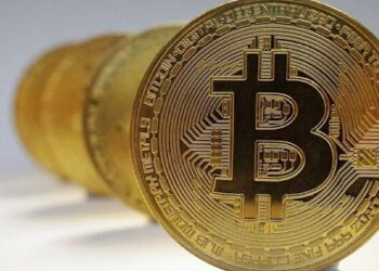 Bitcoin üç ayın dibini gördü