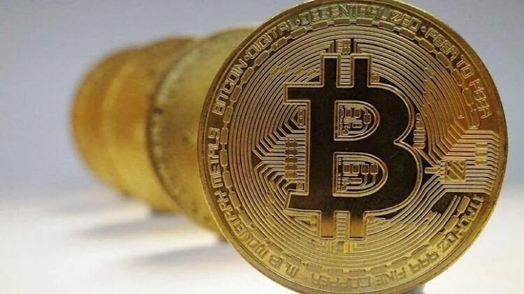 Bitcoin üç ayın dibini gördü