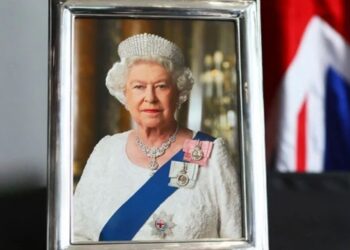 Kraliçe II. Elizabeth neden ‘kurşun tabutta’ gömülecek?