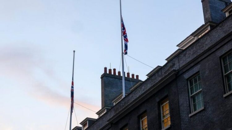 İngiltere’de 10 günlük ulusal yas ilan edildi