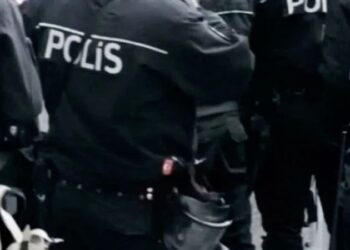 Polis kurşunuyla hayatını kaybetti, Valilik ‘personelin ayağı takıldı’ dedi