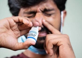 Covid tedavisinde yeni dönem: İğnesiz aşıya onay çıktı