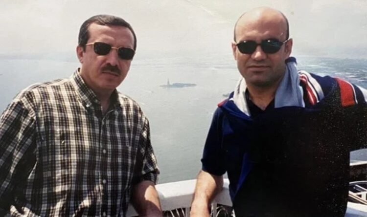 Turhan Çömez canlı yayında siyasete geri döneceğini açıkladı