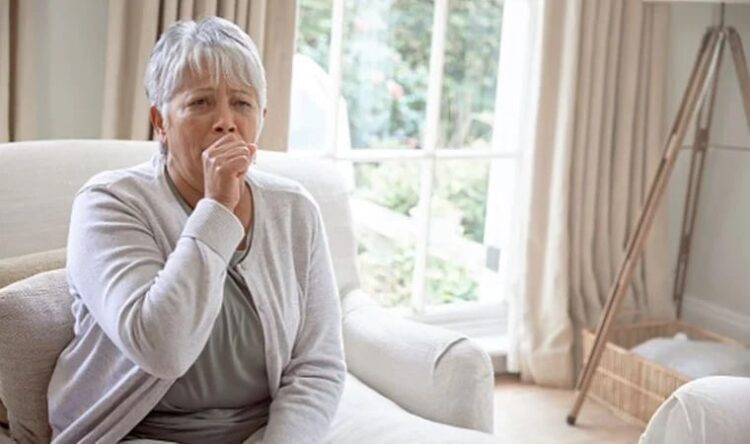 Göğüs ağrısı, öksürük ve faranjitiniz varsa dikkat!