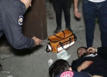Küpesiyle alay edip bıçakladılar