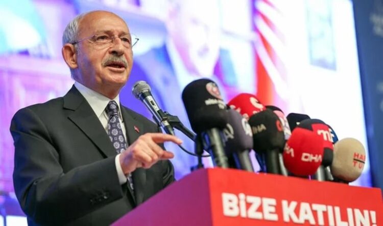 CHP, İzmir’de kampa giriyor