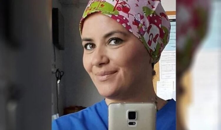 Hemşire, görev yaptığı hastanede ölü bulundu