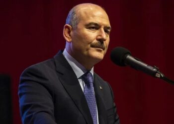 Süleyman Soylu’ya zor sorular: ‘Senin troll ordun var mı?’
