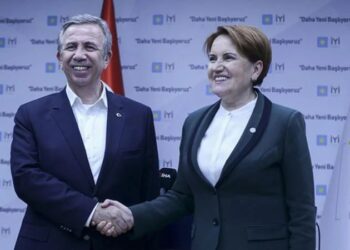 İktidara yakın gazeteciden ‘adaylık’ yorumu:: ‘İbre Mansur Yavaş’ı gösteriyor