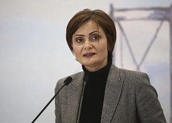 Kaftancıoğlu’ndan Soylu’ya: ‘Helal para güle güle yesin’