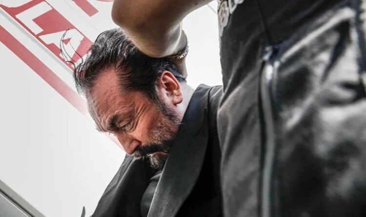 Adnan Oktar Cemaati davası sil baştan