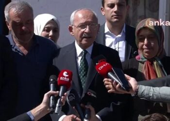 Kılıçdaroğlu’ndan şehit Fethi Şahin’in ailesine ziyaret: “6 yıl geçti, akıbeti meçhul”